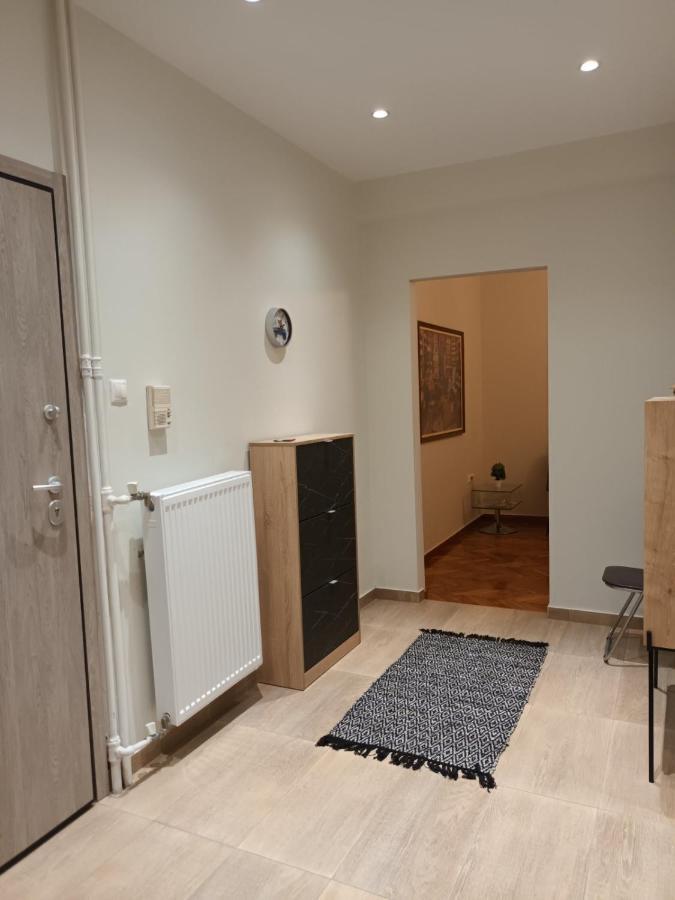 Valtameri Athènes Extérieur photo